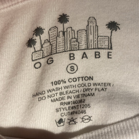 OG Babe Cropped White Long Sleeve Top - Picture 4 of 4